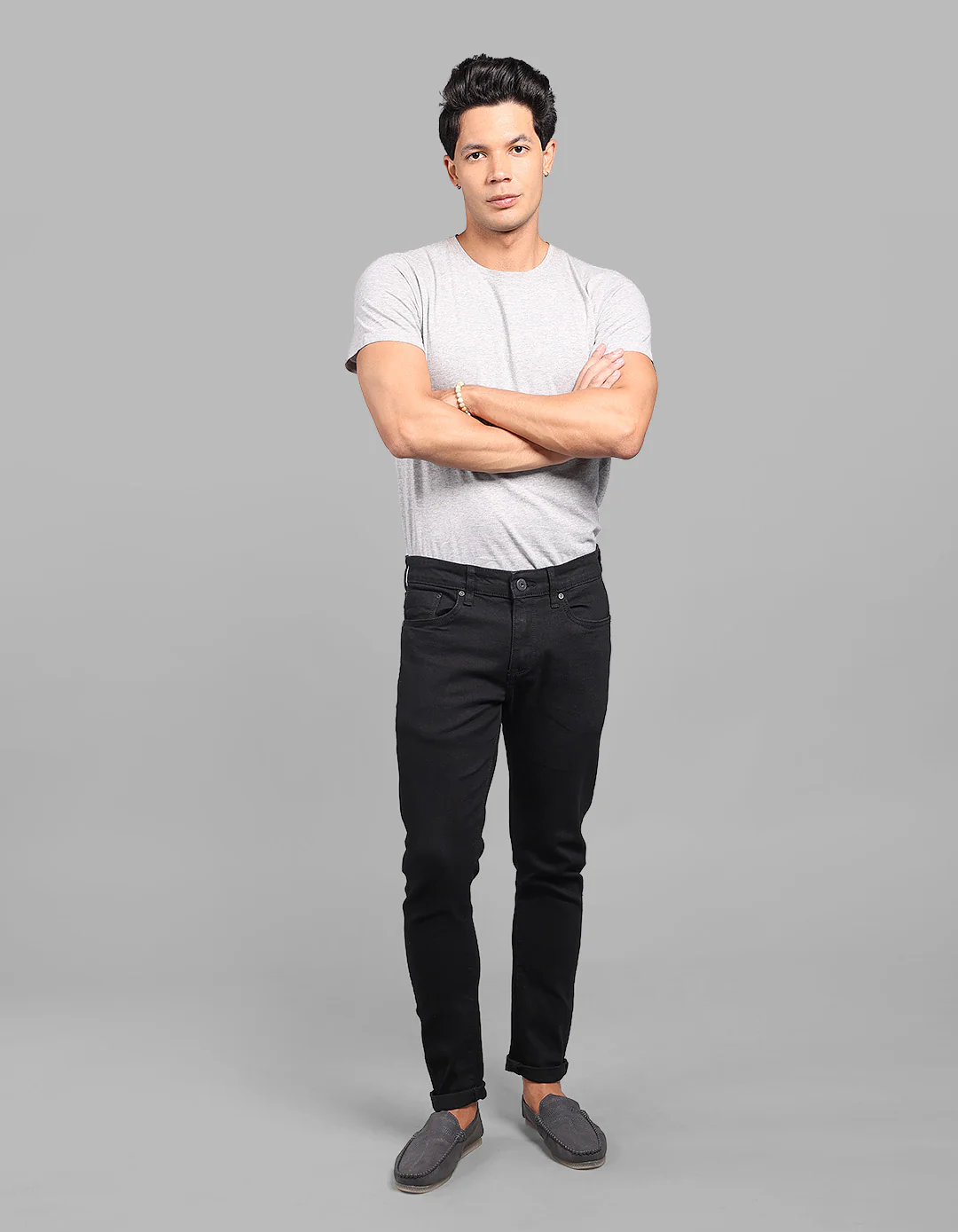 Black 5 Pocket Low-Rise Ankle Length Stretch Jeans - Image 2