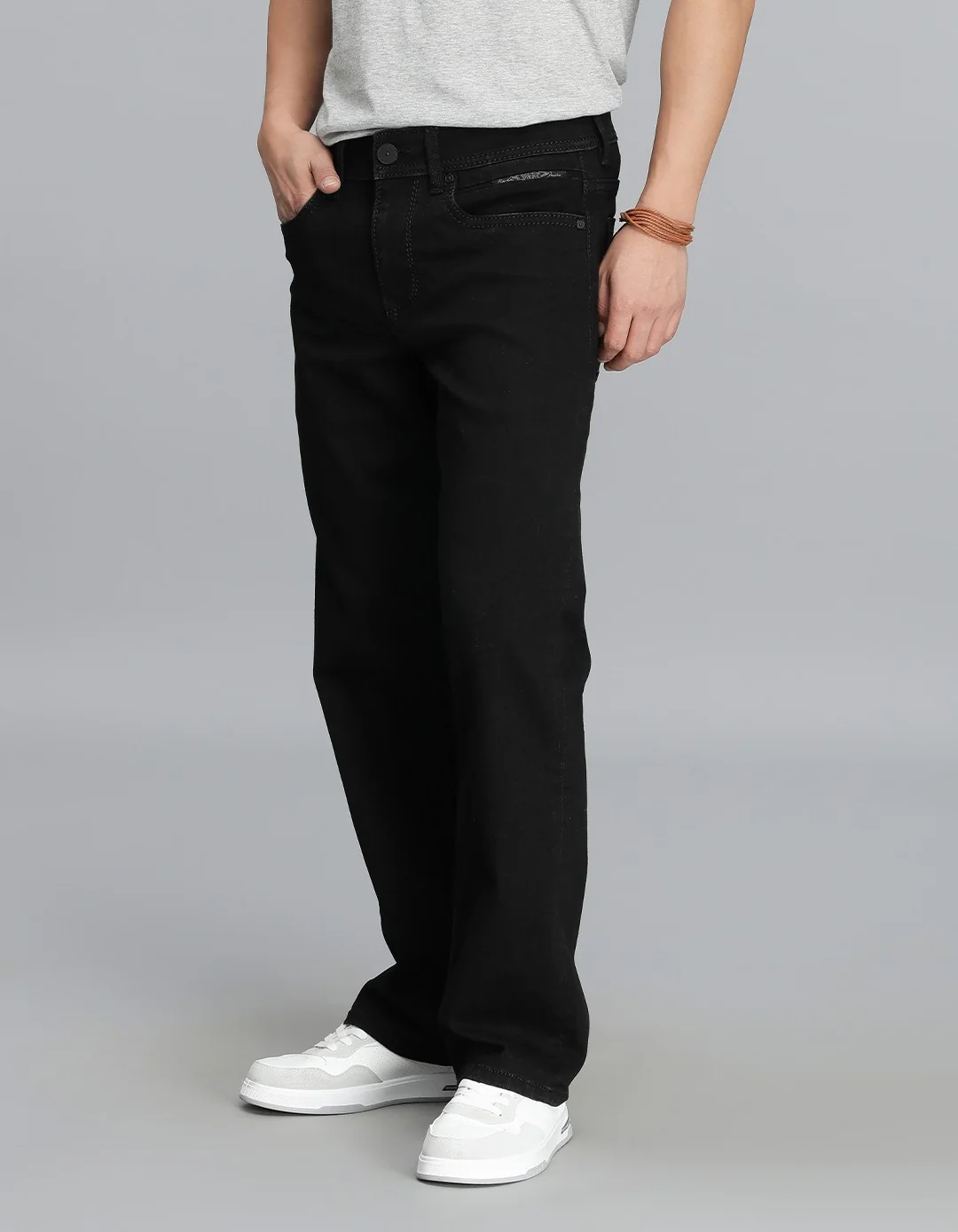 Black 5 Pocket Mid Rise Loose Boot Leg Cropped Jeans - Image 3