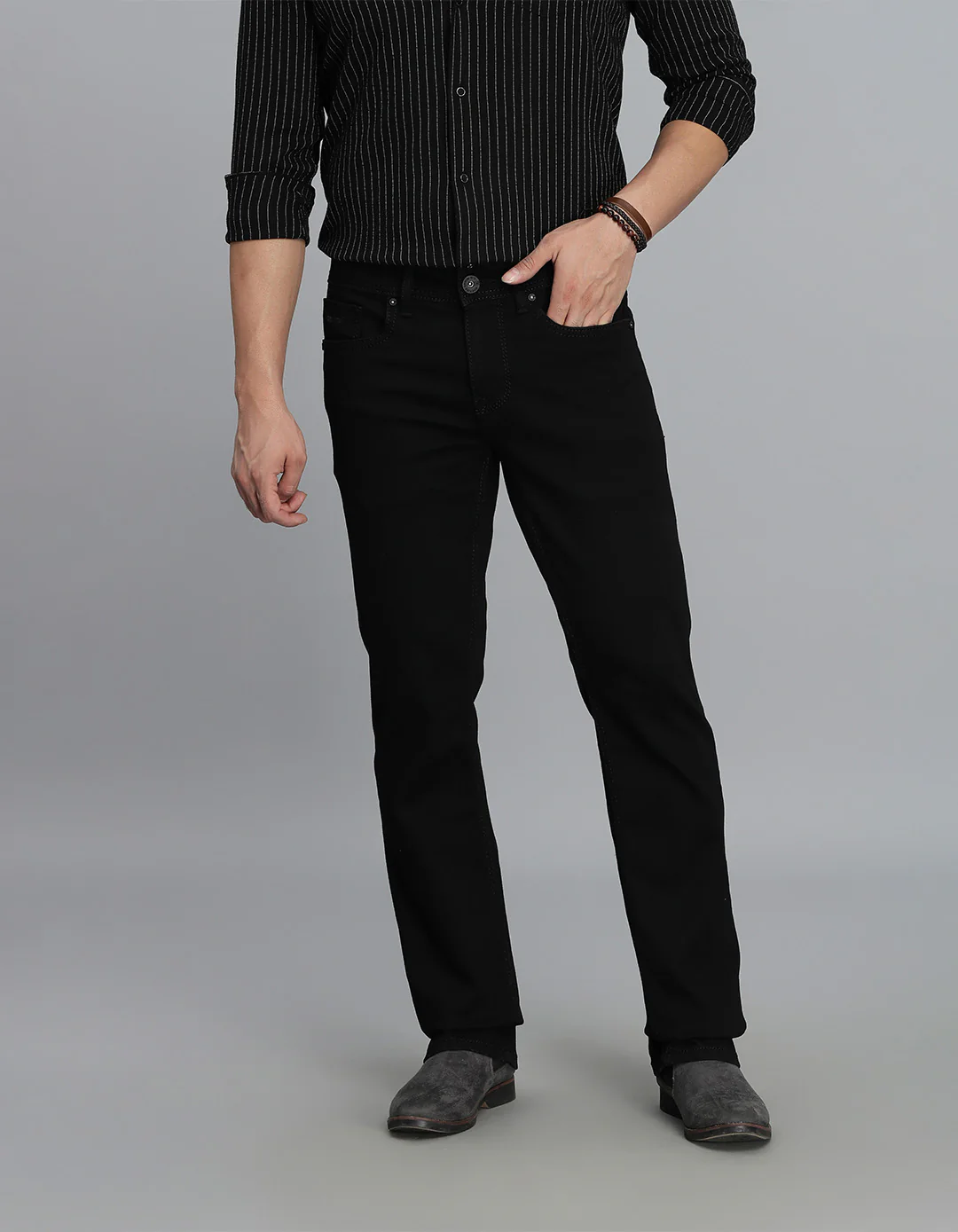 Black 5 Pocket Mid Rise Loose Boot Leg Jeans