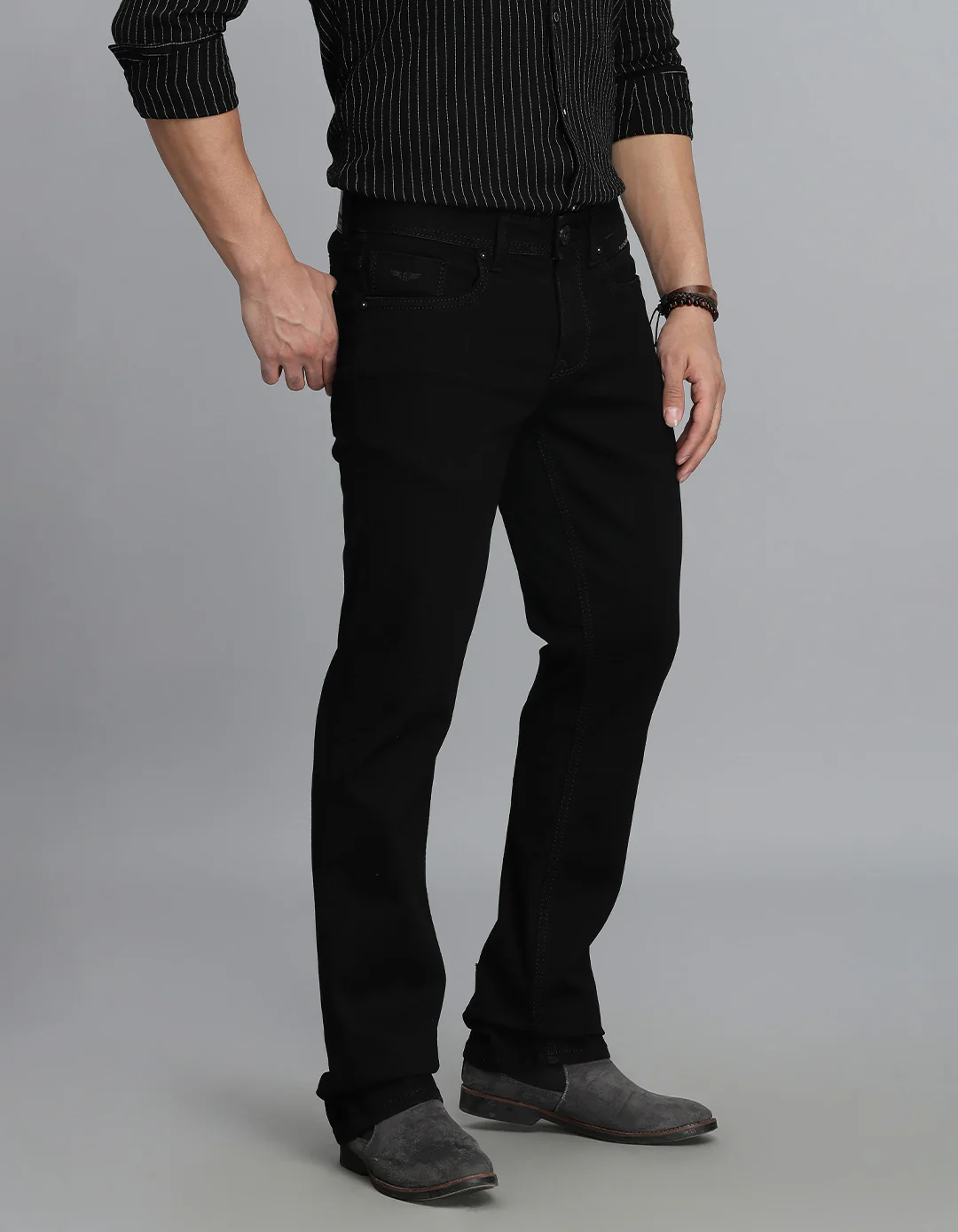 Black 5 Pocket Mid Rise Loose Boot Leg Jeans - Image 4