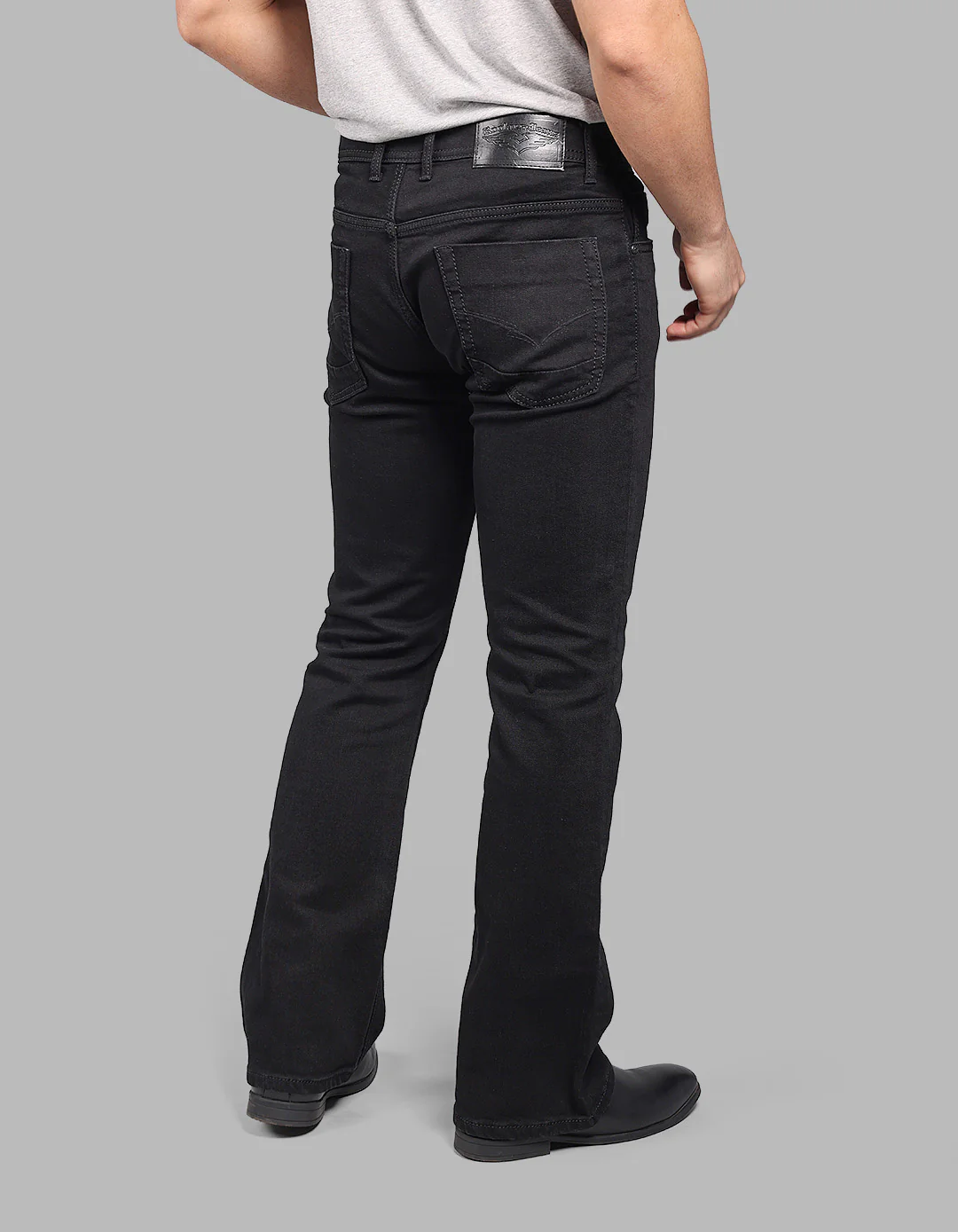 Black 5 Pocket Mid Rise Loose Boot Leg Stretch Jeans - Image 7