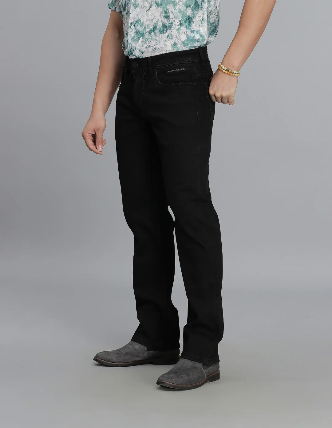 Black 5 Pocket Midrise, Comfort And Straight Fit jeans - Image 3
