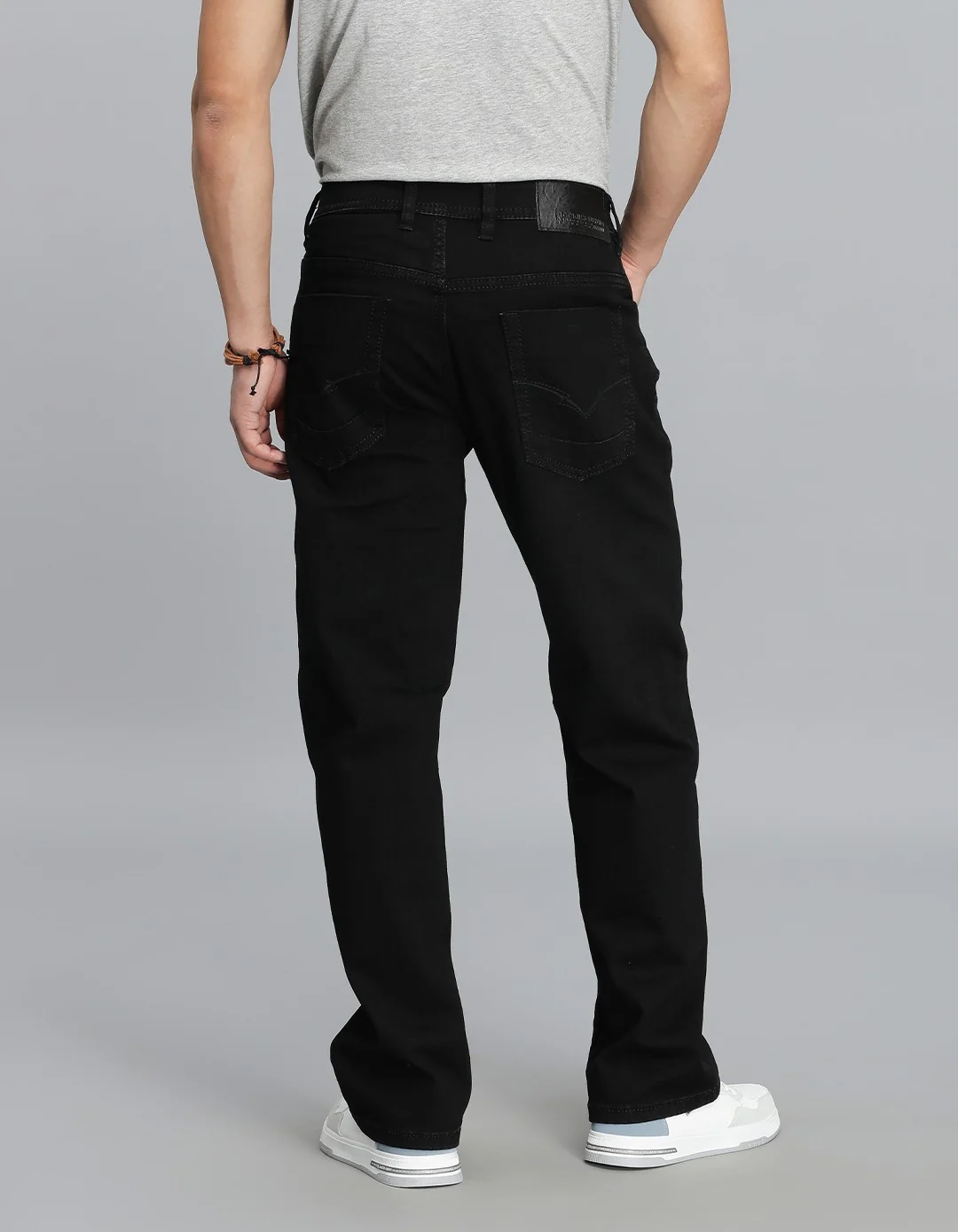 Black 5 Pocket Midrise, Comfort Straight Fit Cropped Jeans - Image 5