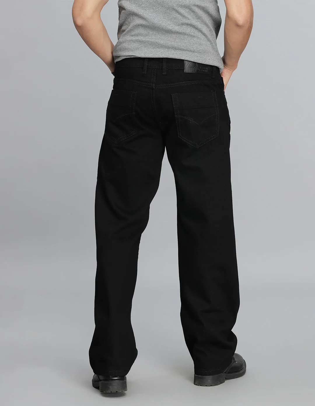Black 5 Pocket Midrise Loose Fit Jeans - Image 5