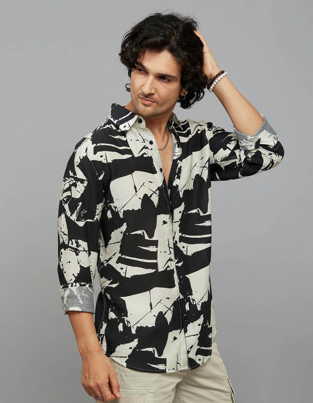 Black Cream Full Sleeves Printed Shirt - Image 4