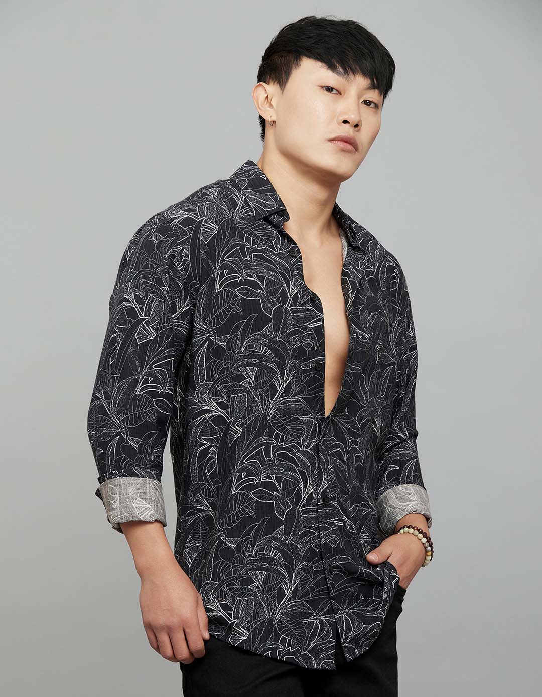 Black Full Sleeves Printed Shirt - Image 4