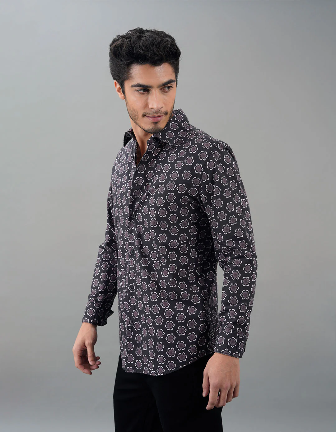 Black Full Sleeves Printed Shirt - Image 3