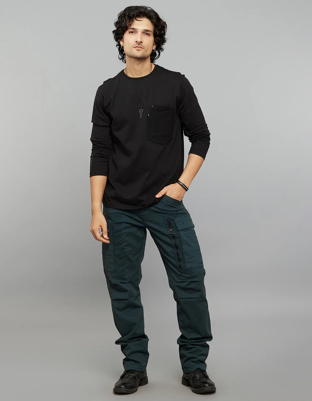 Black Full Sleeves Round Neck Tee - Image 2