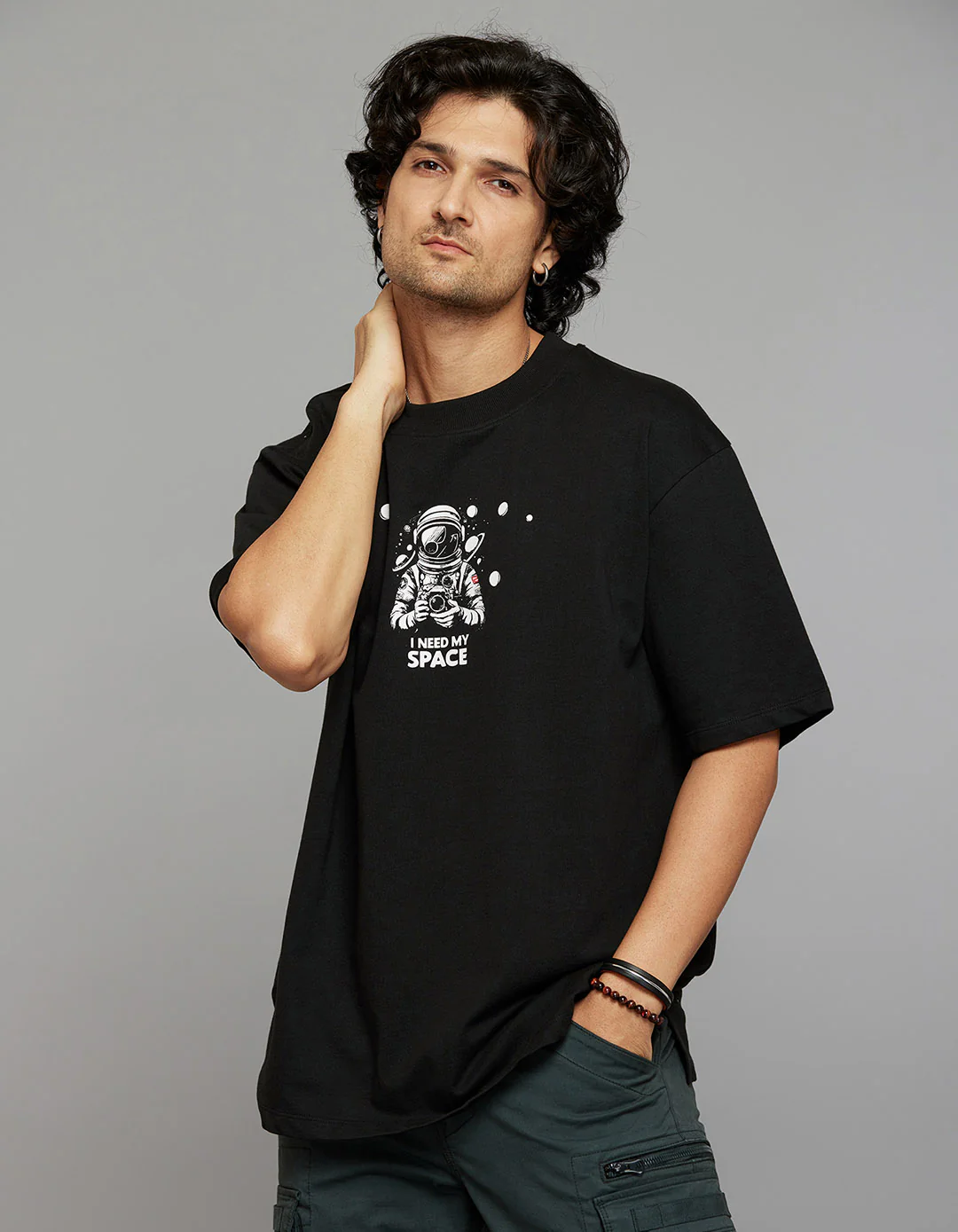 Black Half Sleeves Round Neck Oversized Tee - Image 3