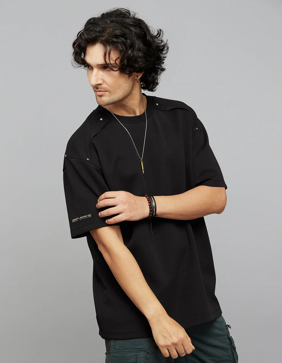 Black Half Sleeves Round Neck Oversized Tee - Image 4