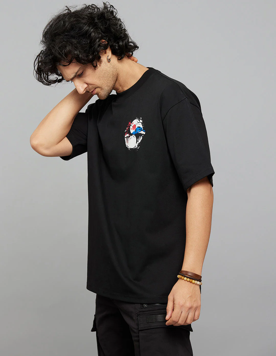 Black Half Sleeves Round Neck Oversized Tee - Image 4