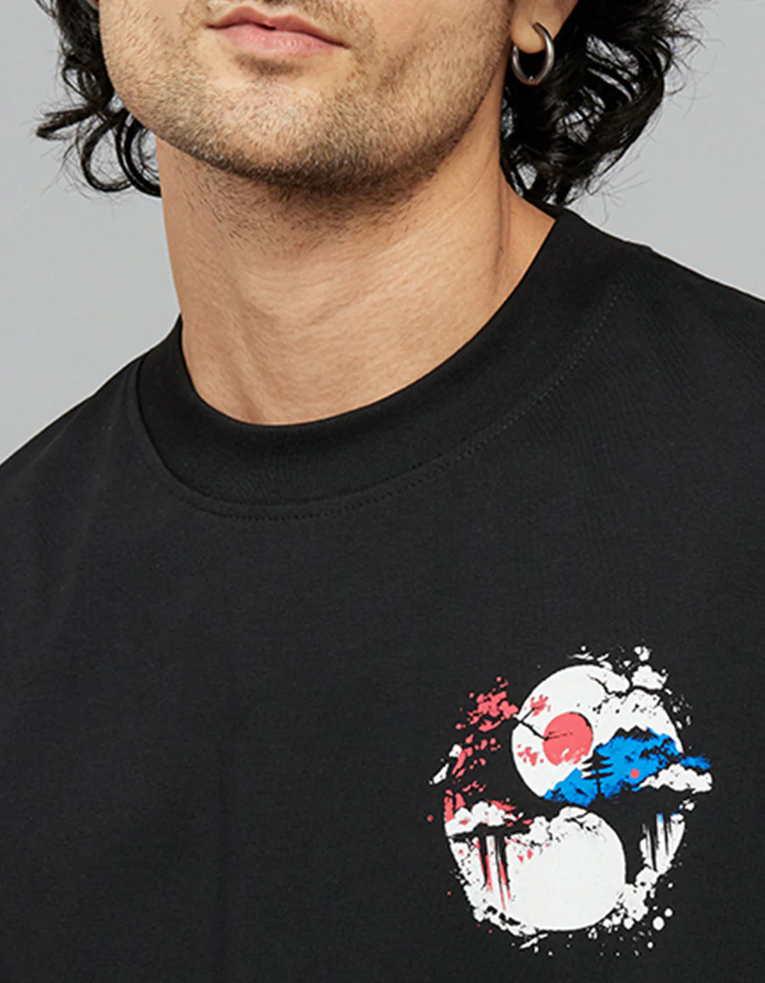 Black Half Sleeves Round Neck Oversized Tee - Image 5
