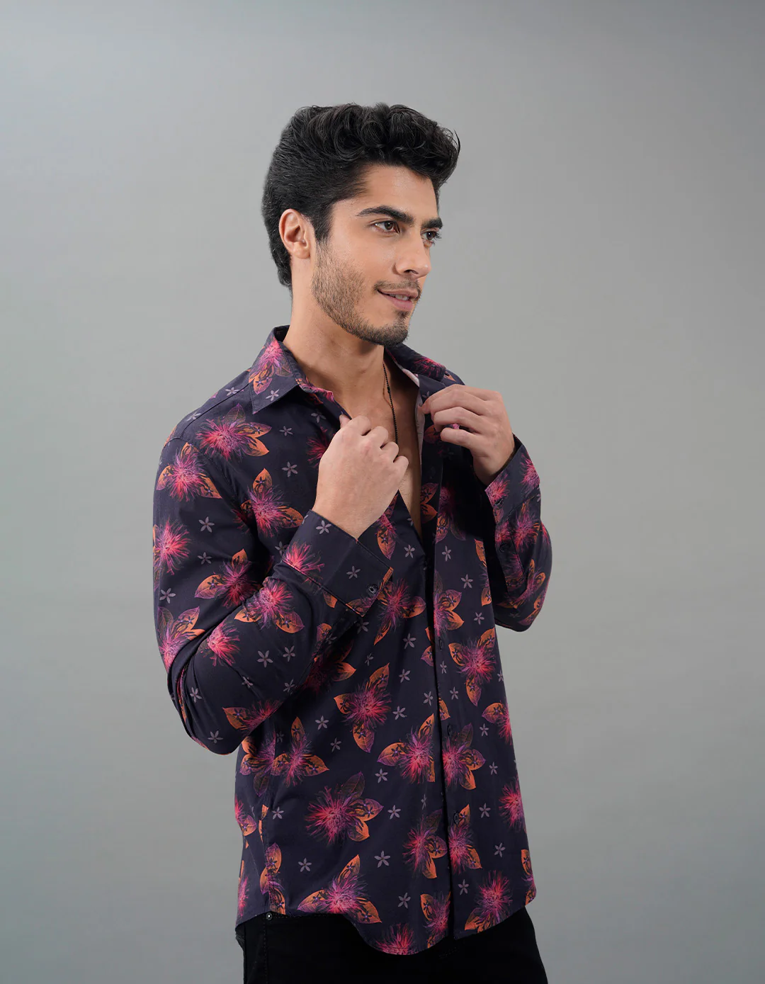Black Pink Full Sleeves Printed Shirt - Image 3