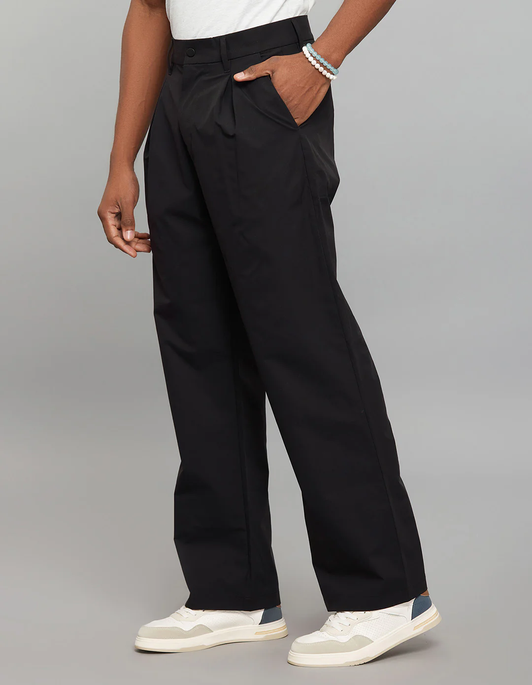 Black Pleated Korean Pants - Image 3
