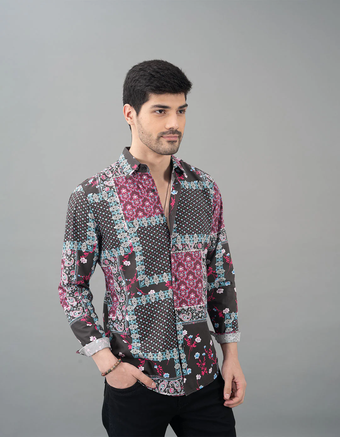 Black Pink Full Sleeves Printed Shirt - Image 5