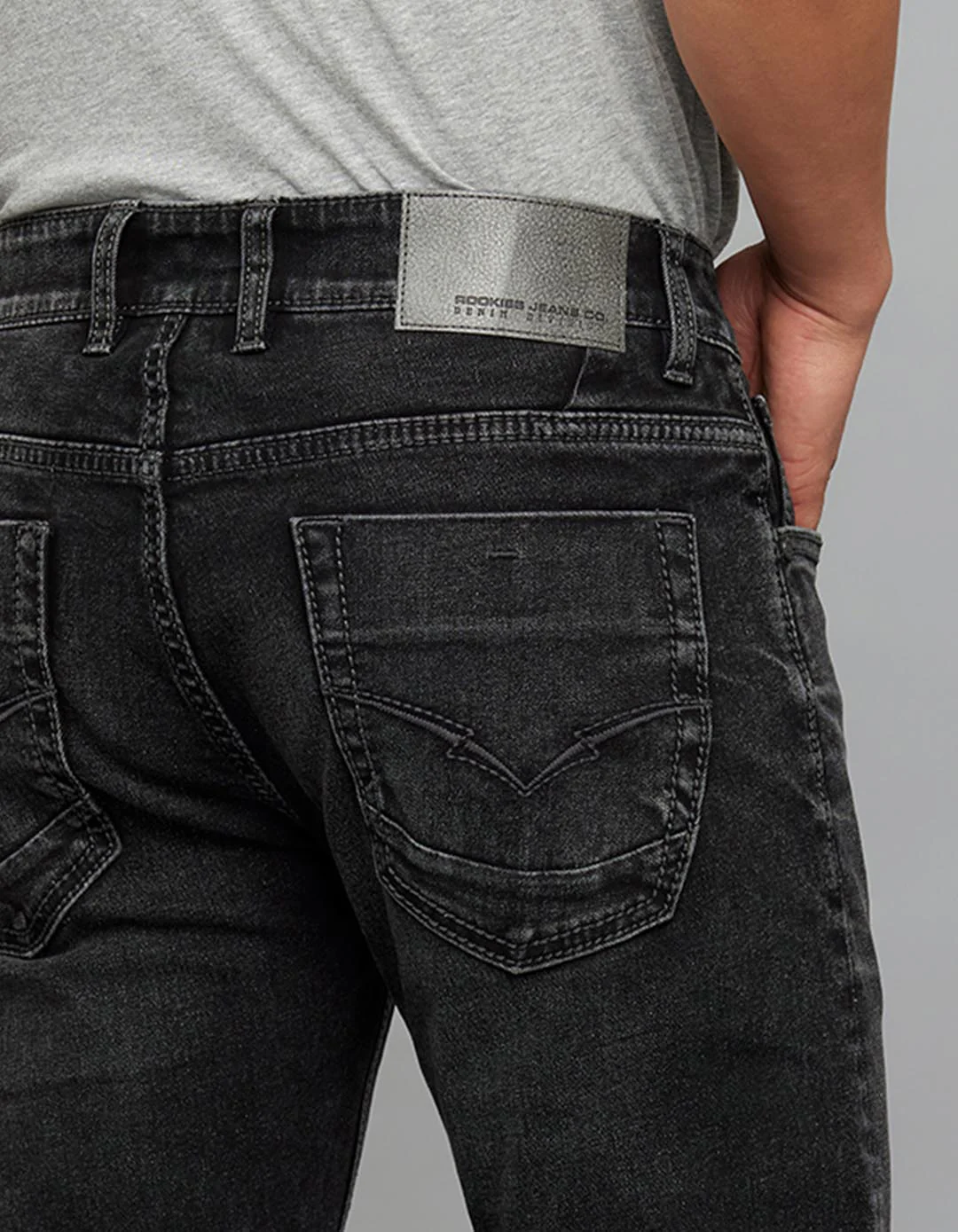 Charcoal 5 Pocket Low-Rise Tapered Ankle Length Stretch Jeans - Image 6