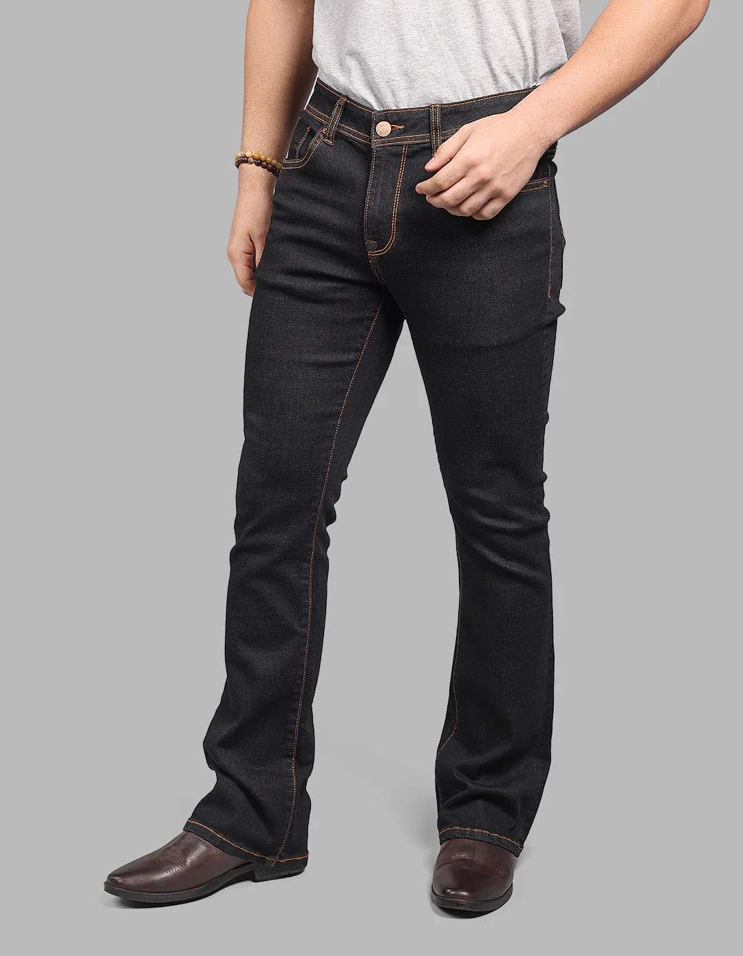 Charcoal 5 Pocket Mid Rise Cropped Length Loose Boot Leg Stretch Jeans - Image 5