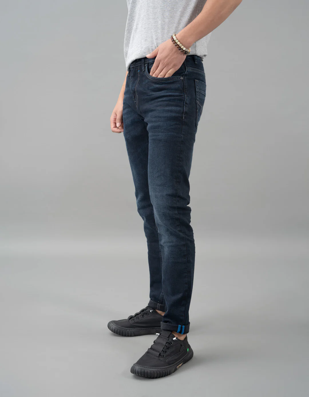 Dk Blue 5 Pocket Low-Rise Ankle Length Jeans - Image 3