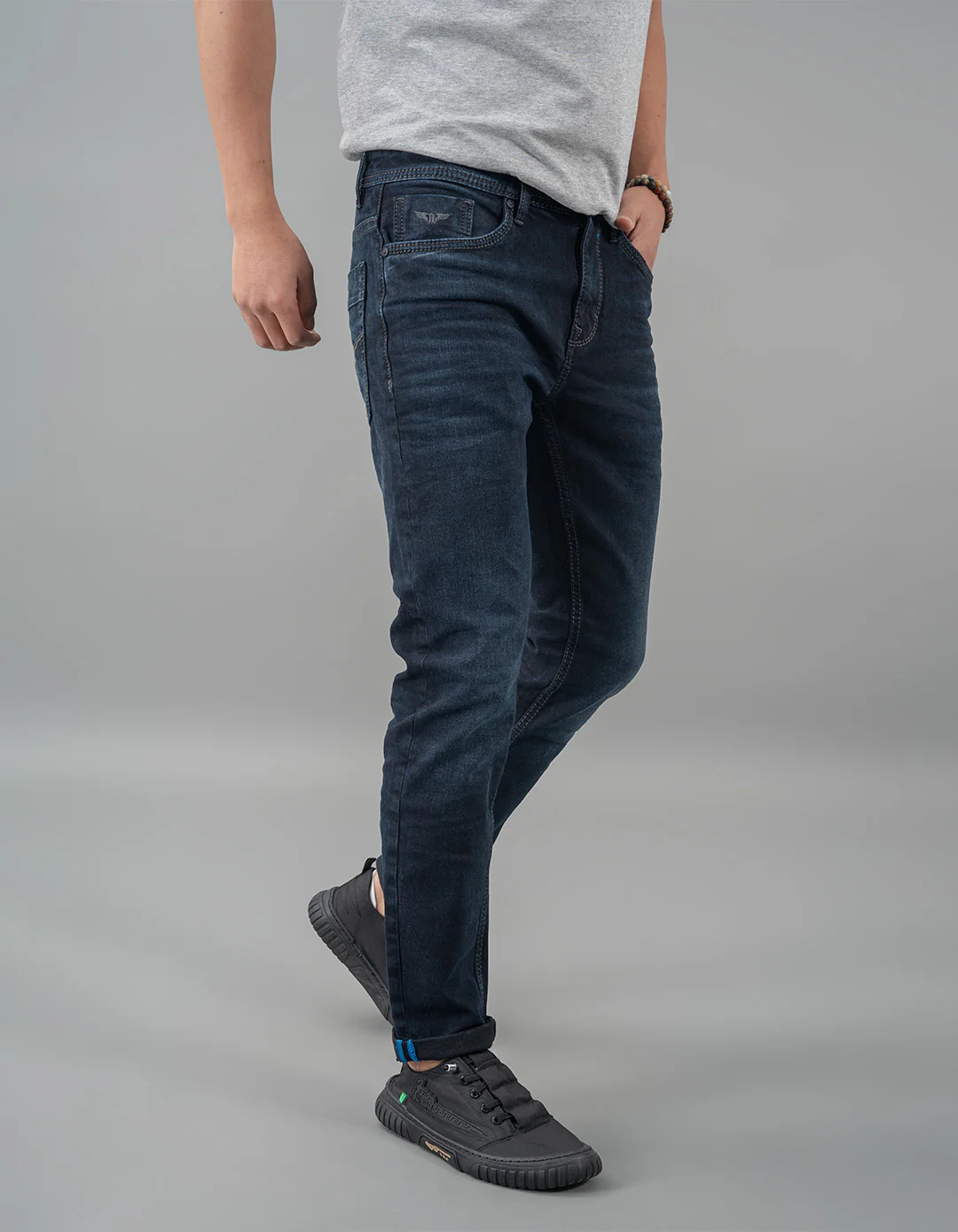 Dk Blue 5 Pocket Low-Rise Ankle Length Jeans - Image 4