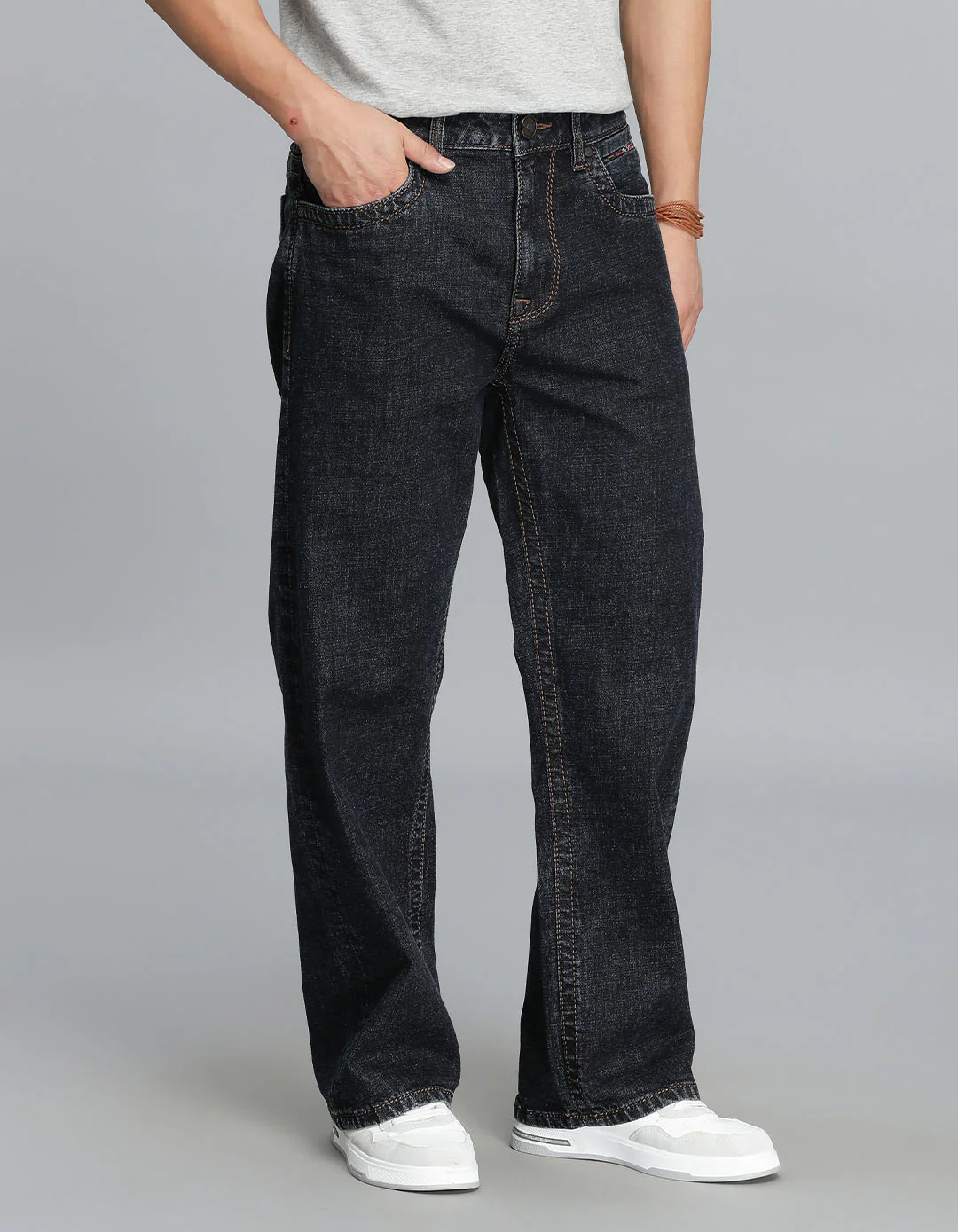 Dk Blue 5 Pocket Midrise Loose Fit Cropped Jeans - Image 4