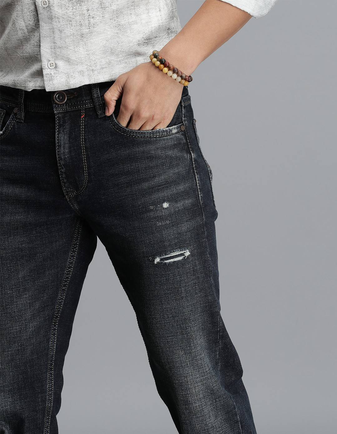 Dk Blue 5 Pocket Mid-Rise Slim Straight Fit jeans - Image 5
