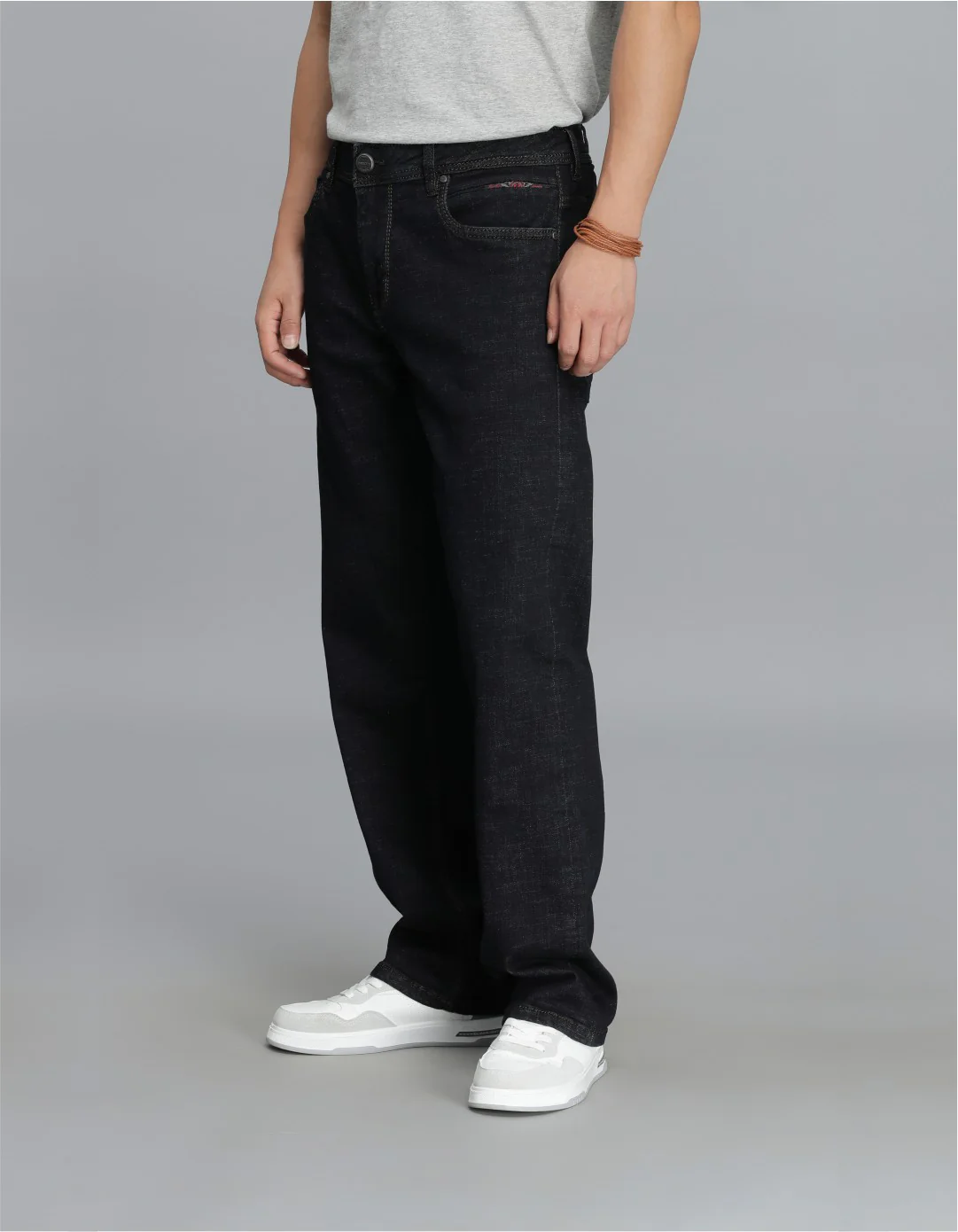 Dk Blue 5 Pocket Midrise, Comfort Straight Fit Cropped jeans - Image 3