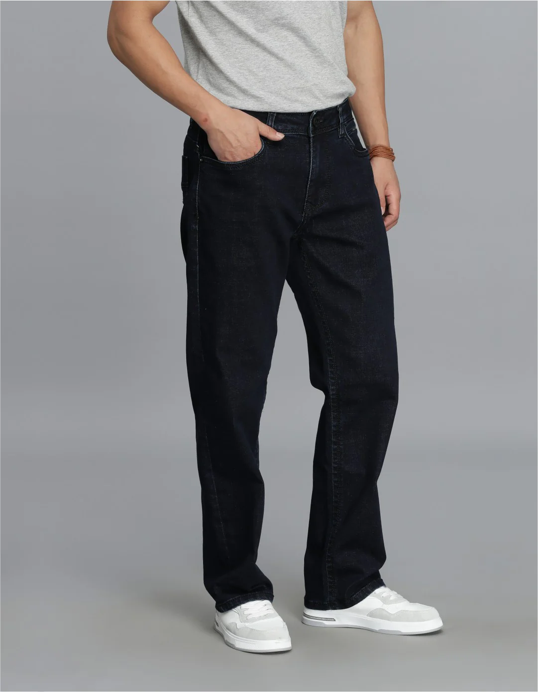 Dk Blue 5 Pocket Midrise, Comfort Straight Fit Cropped jeans - Image 4