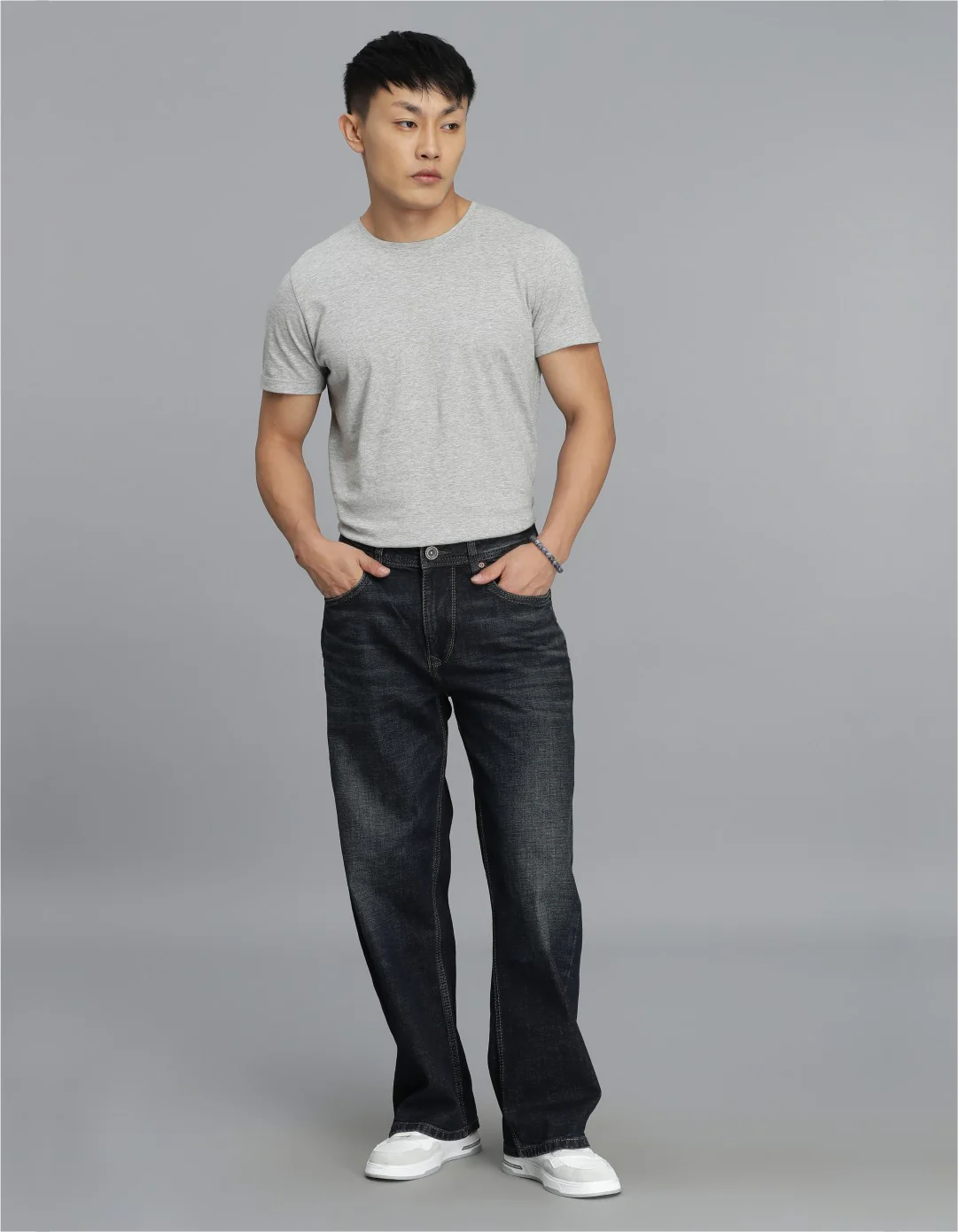 Dk Blue 5 Pocket Midrise Loose Fit Cropped jeans - Image 2