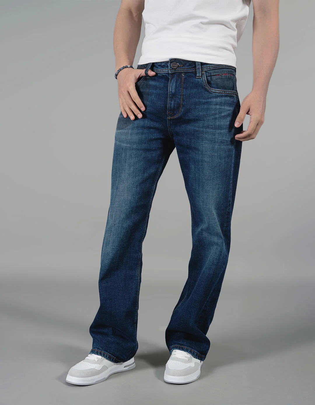 Dk Blue 5 Pocket Midrise Loose Fit Jeans - Image 3