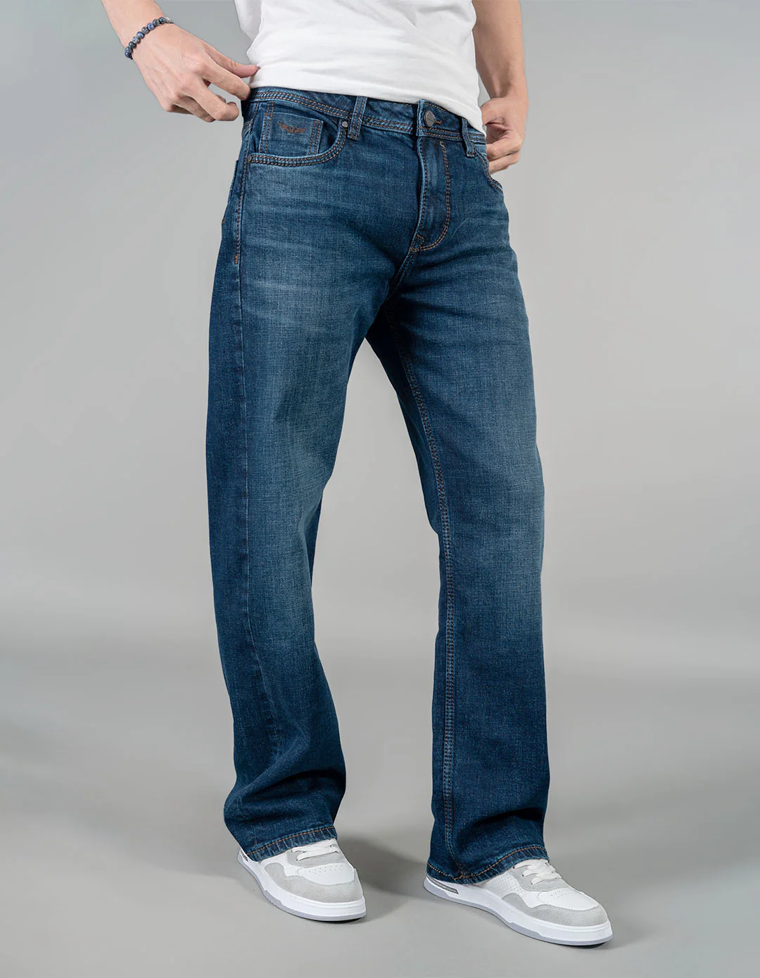 Dk Blue 5 Pocket Midrise Loose Fit Jeans - Image 4