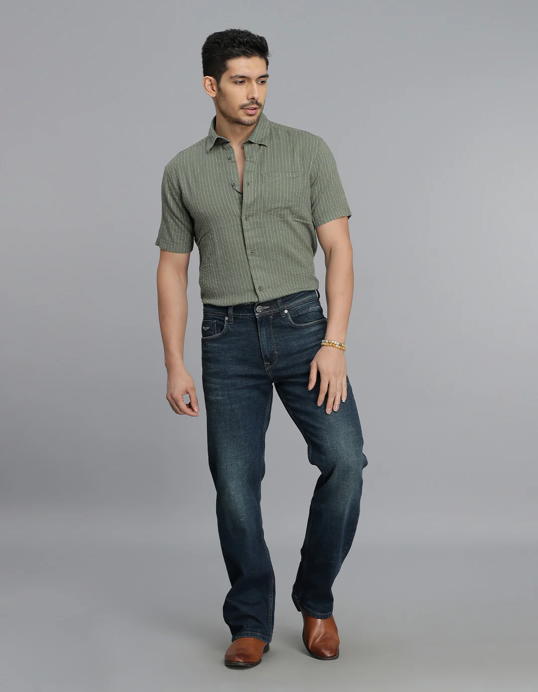 Dk Blue 5 Pocket Midrise Loose Fit jeans - Image 2