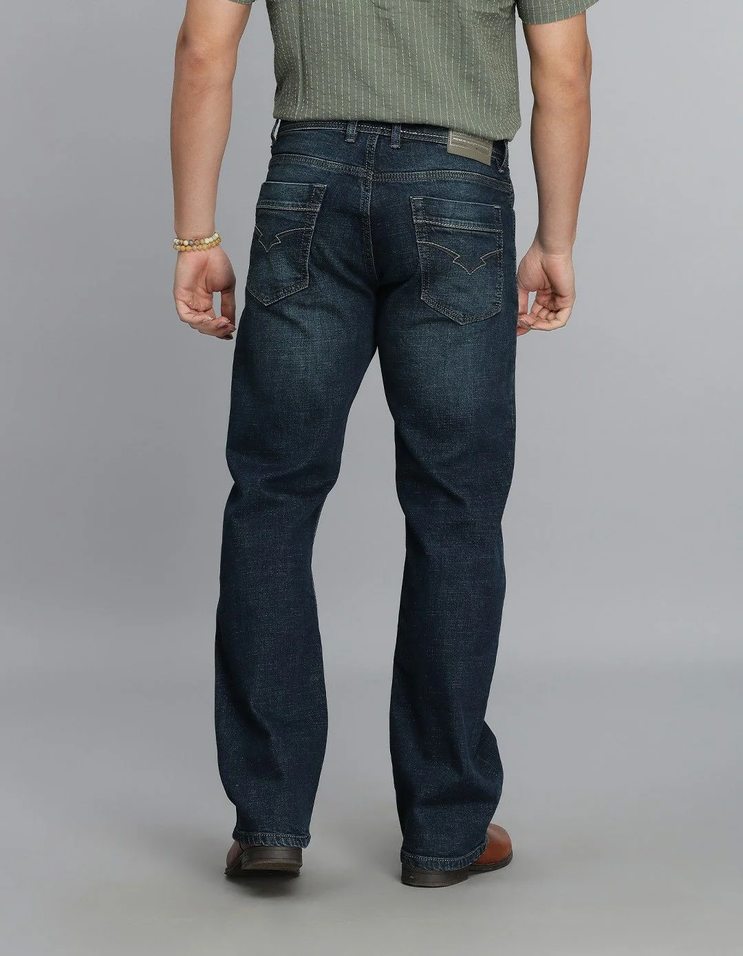 Dk Blue 5 Pocket Midrise Loose Fit jeans - Image 5