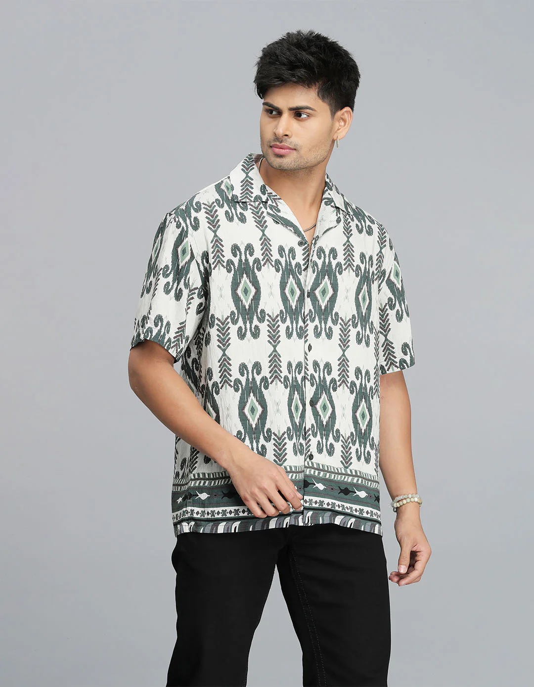 Green Half Sleeves Printed Shirt - Image 3