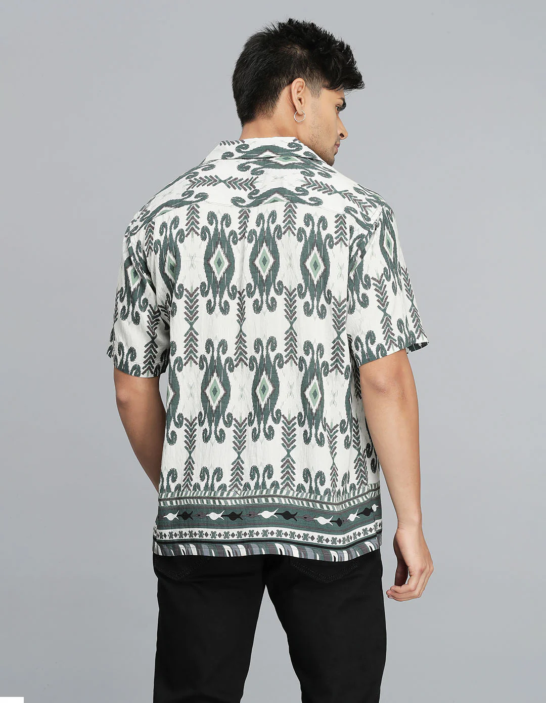 Green Half Sleeves Printed Shirt - Image 4