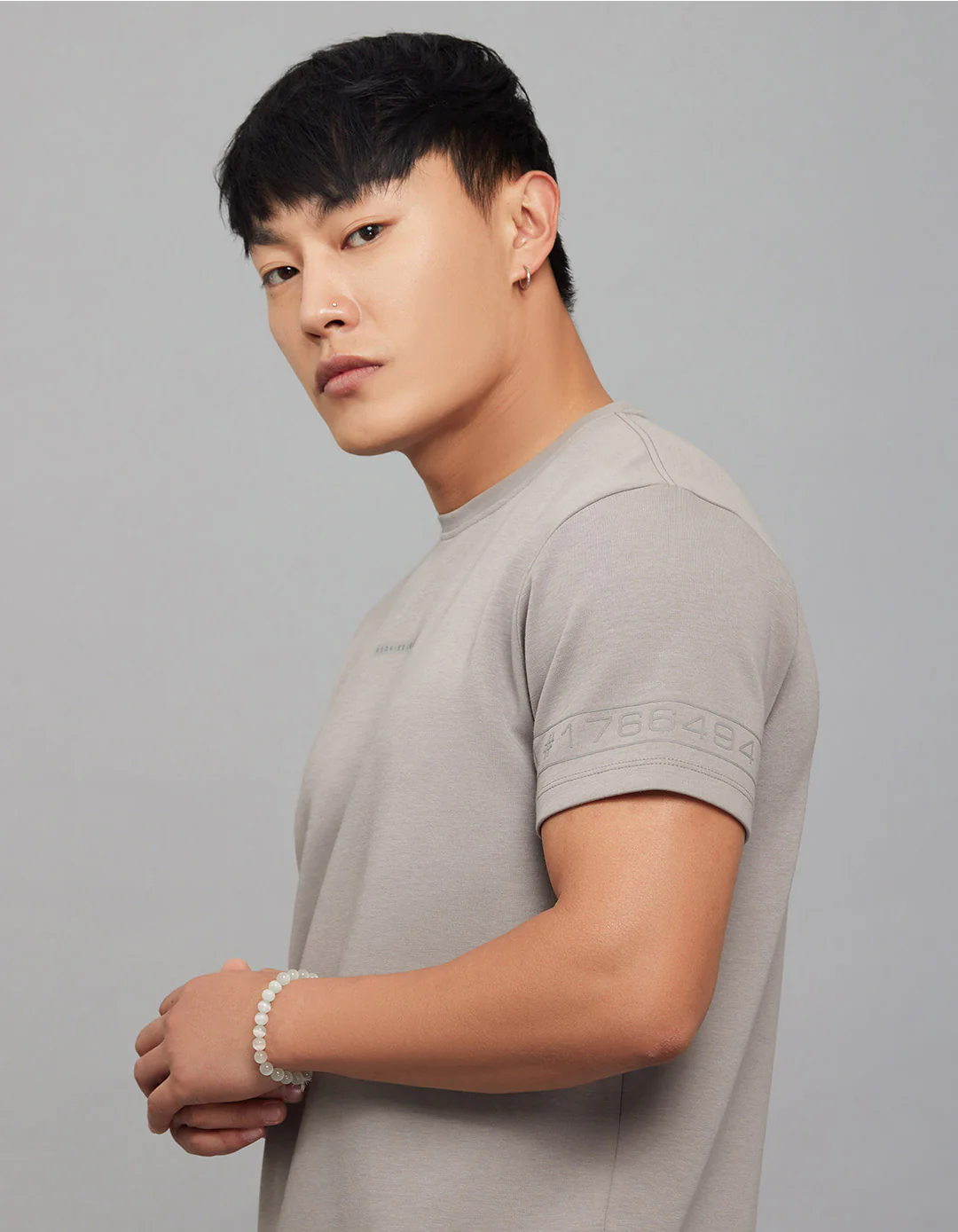 Grey Half Sleeves Round Neck Tee - Image 5