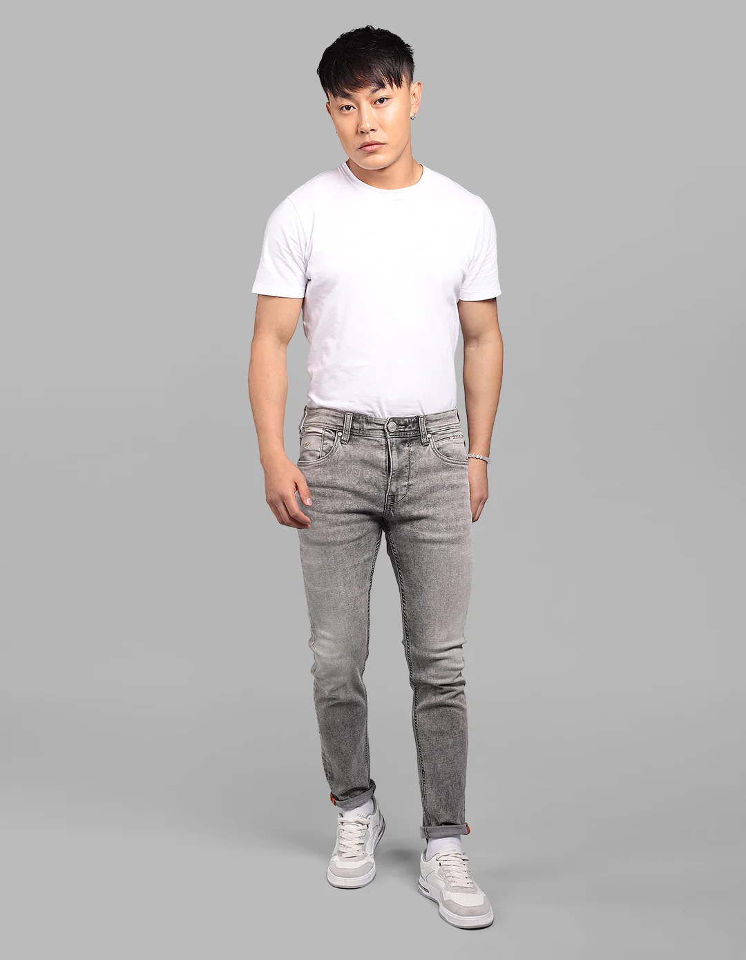 Grey 5 Pocket Low-Rise Ankle Length Stretch Jeans - Image 2