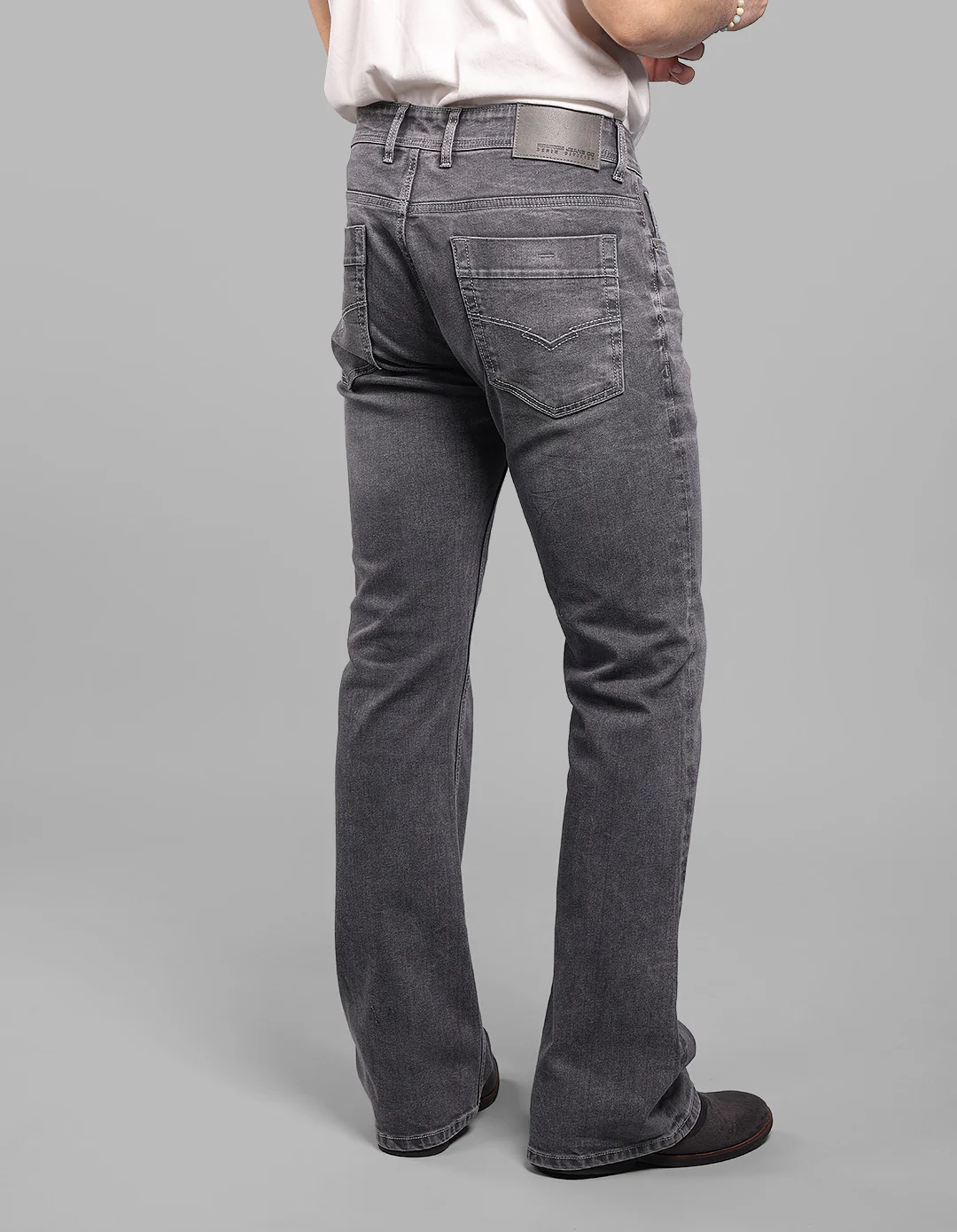 Grey 5 Pocket Mid Rise Loose Boot Leg Stretch Jeans - Image 6