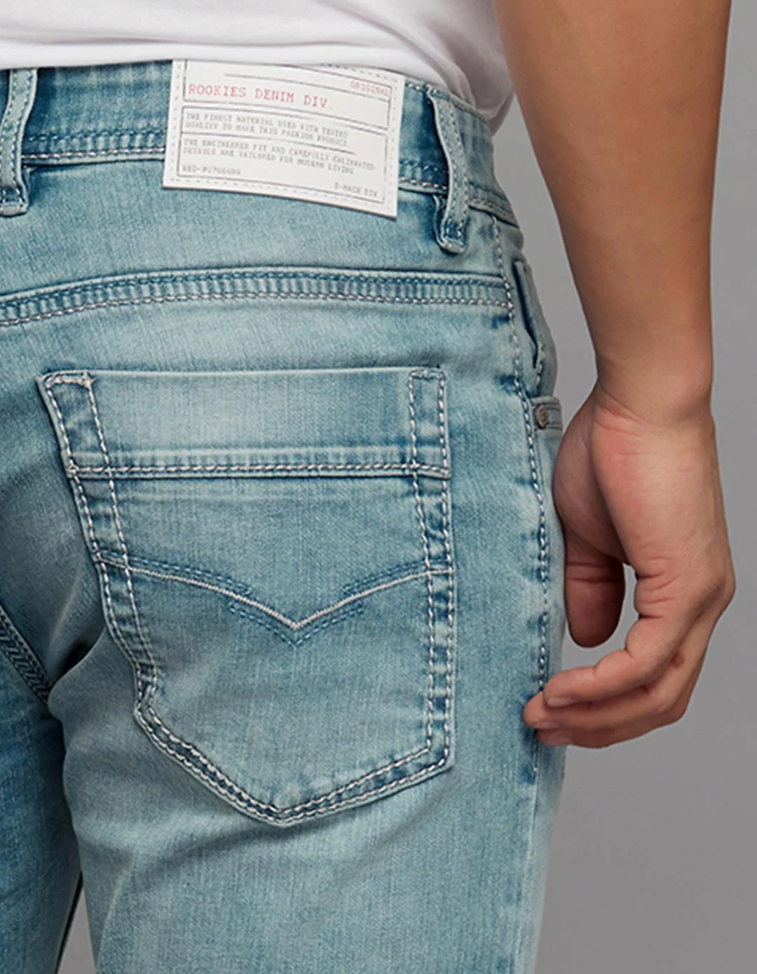 Light Blue 5 Pocket Low-Rise Tapered Ankle Length Stretch Jeans - Image 5
