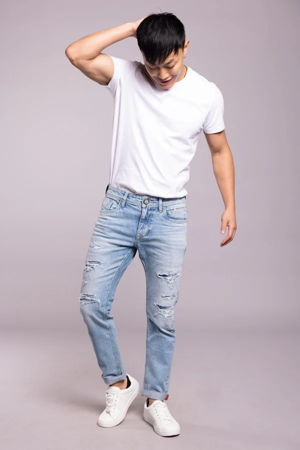Lt Blue 5 Pocket Low-Rise Ankle Length Jeans - Image 2