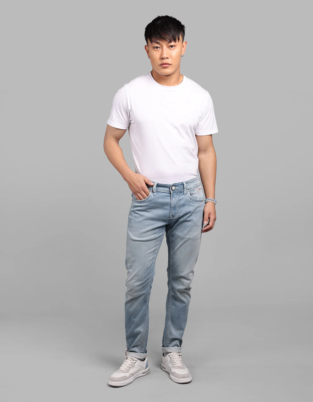 Lt Blue 5 Pocket Low-Rise Ankle Length Stretch Jeans - Image 2