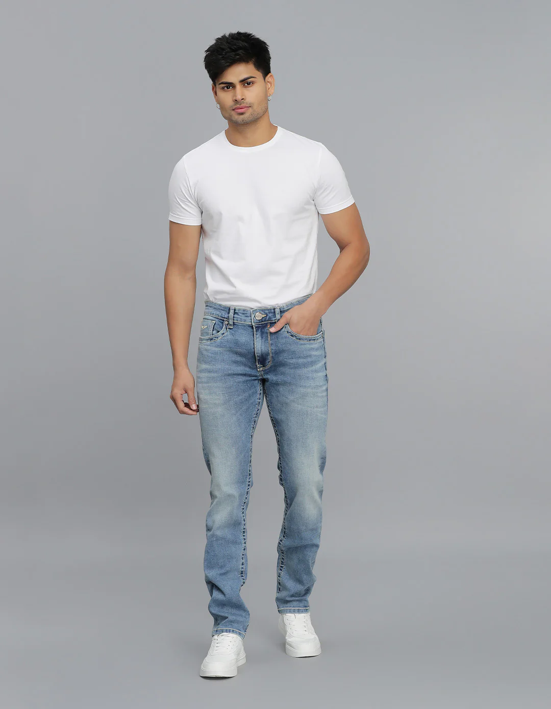 Lt Blue 5 Pocket Mid-Rise Slim Straight Fit jeans - Image 2