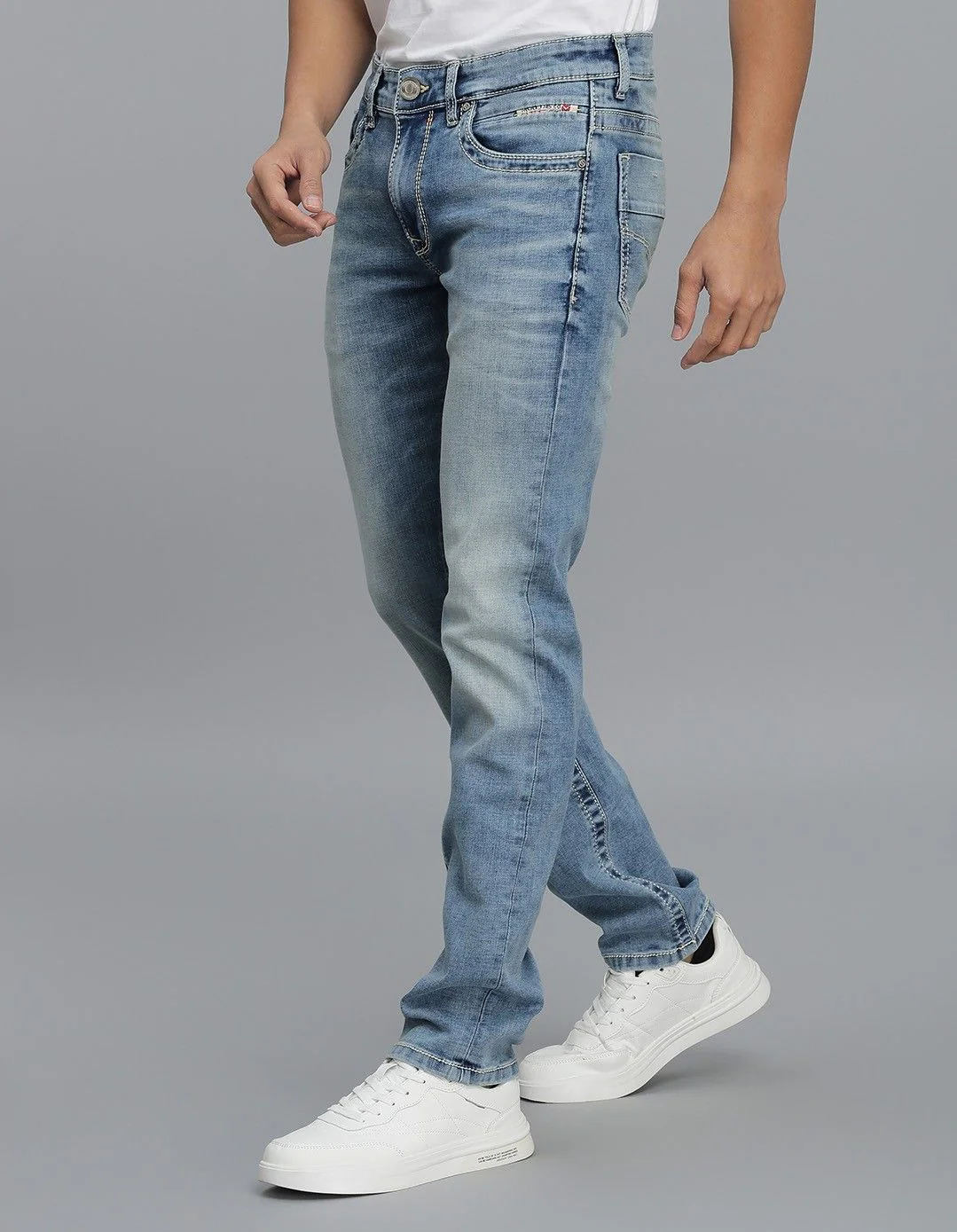 Lt Blue 5 Pocket Mid-Rise Slim Straight Fit jeans - Image 4