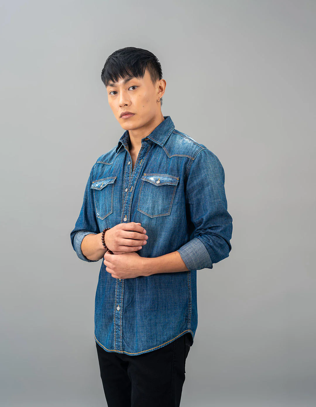 Med Blue Full Sleeve Denim Shirt - Image 4