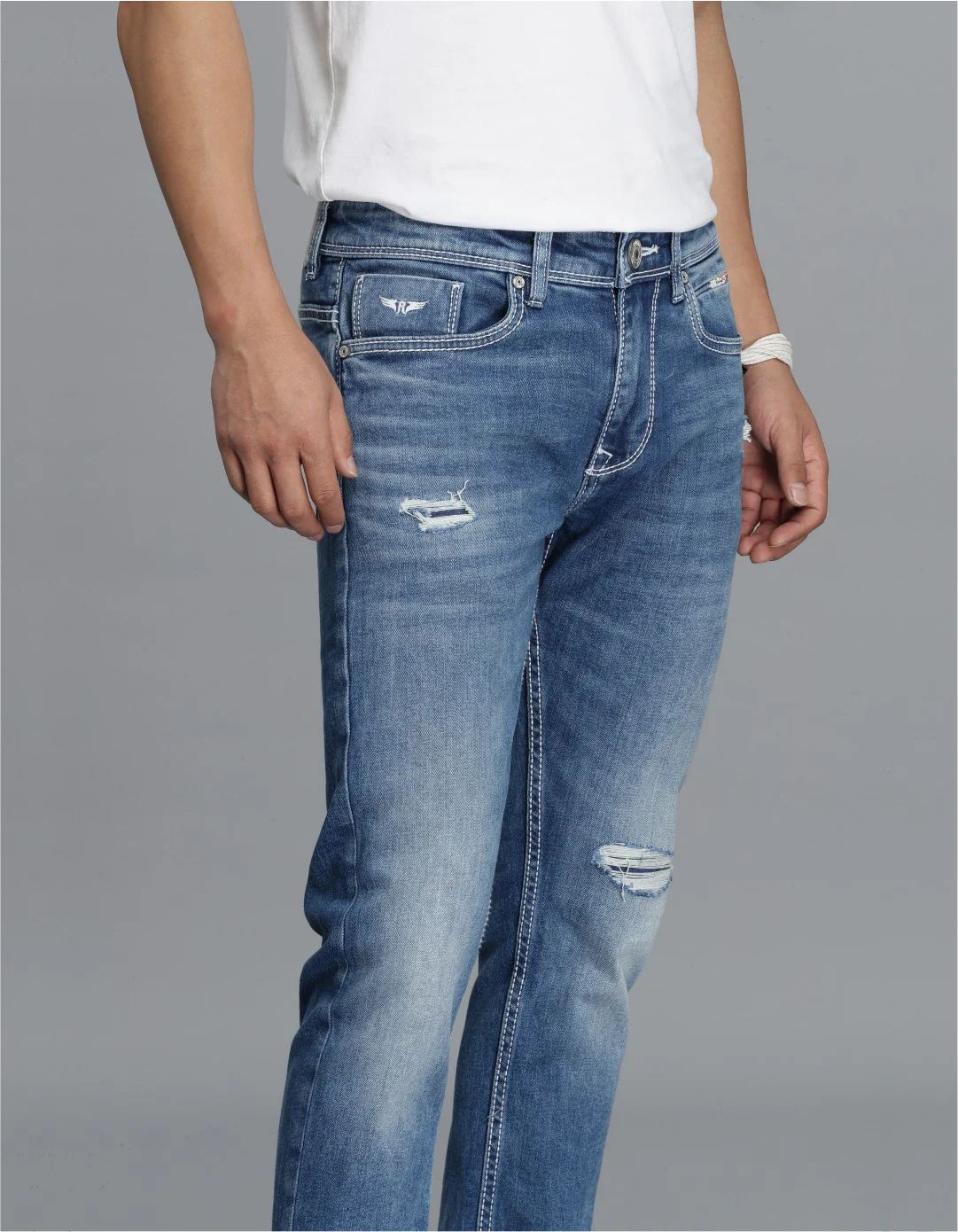 Med Blue 5 Pocket Low-Rise Ankle Length jeans - Image 4