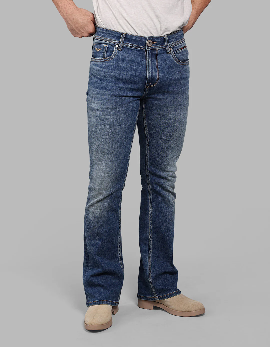 Med Blue 5 Pocket Mid Rise Cropped Length Loose Boot Leg Stretch Jeans - Image 3