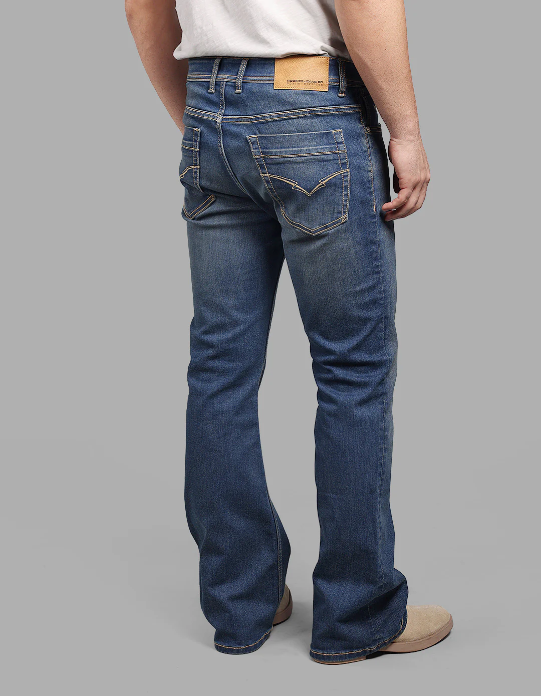 Med Blue 5 Pocket Mid Rise Cropped Length Loose Boot Leg Stretch Jeans - Image 5