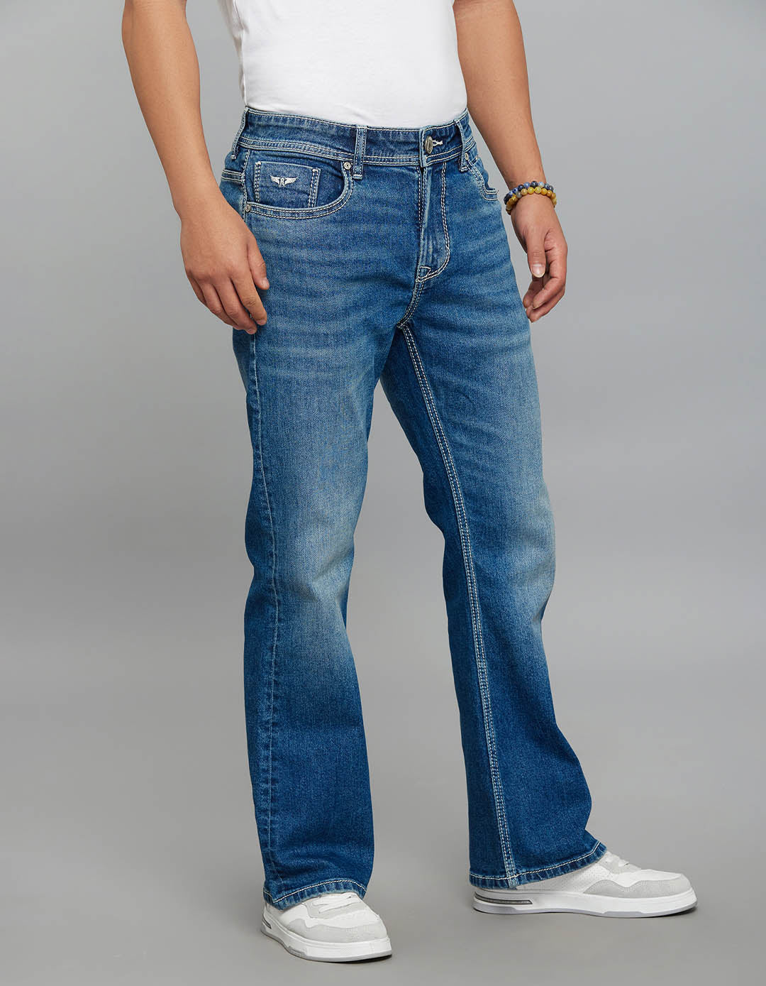 Med Blue 5 Pocket Mid Rise Cropped Length Loose Boot Leg Stretch Jeans - Image 4