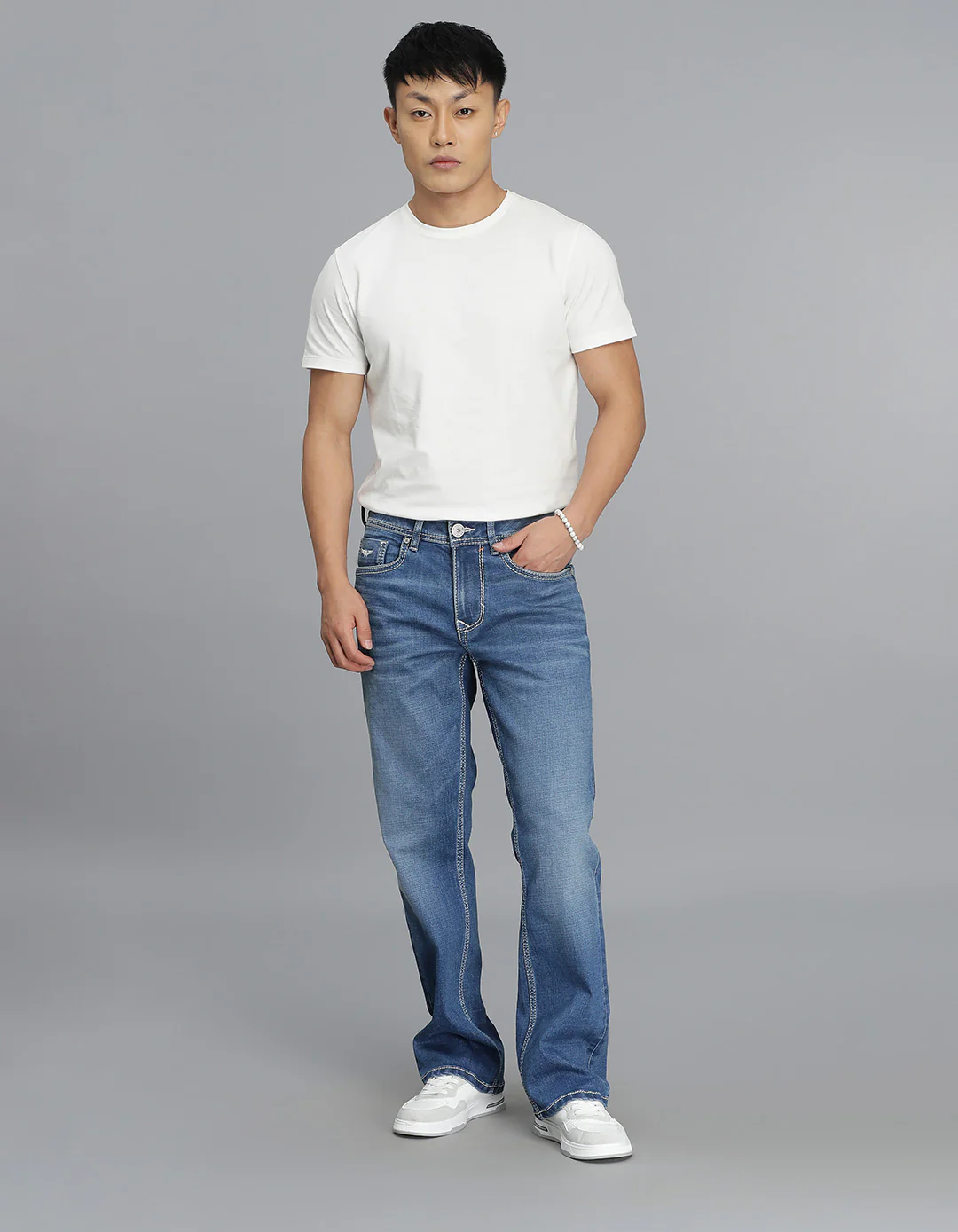 Med Blue 5 Pocket Mid Rise Loose Boot Leg Cropped Jeans - Image 2