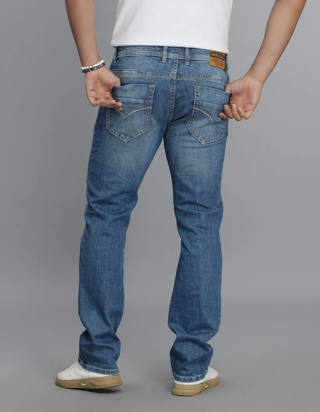 Med Blue 5 Pocket Mid Rise Loose Boot Leg jeans - Image 5
