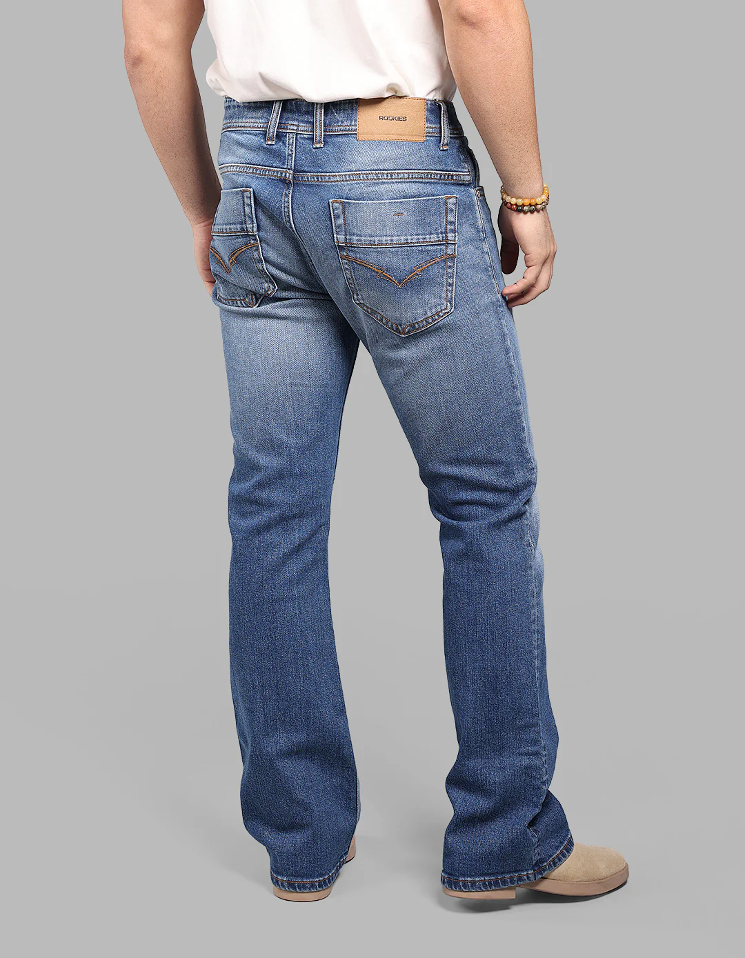 Med Blue 5 Pocket Mid Rise Loose Boot Leg Stretch Jeans - Image 6